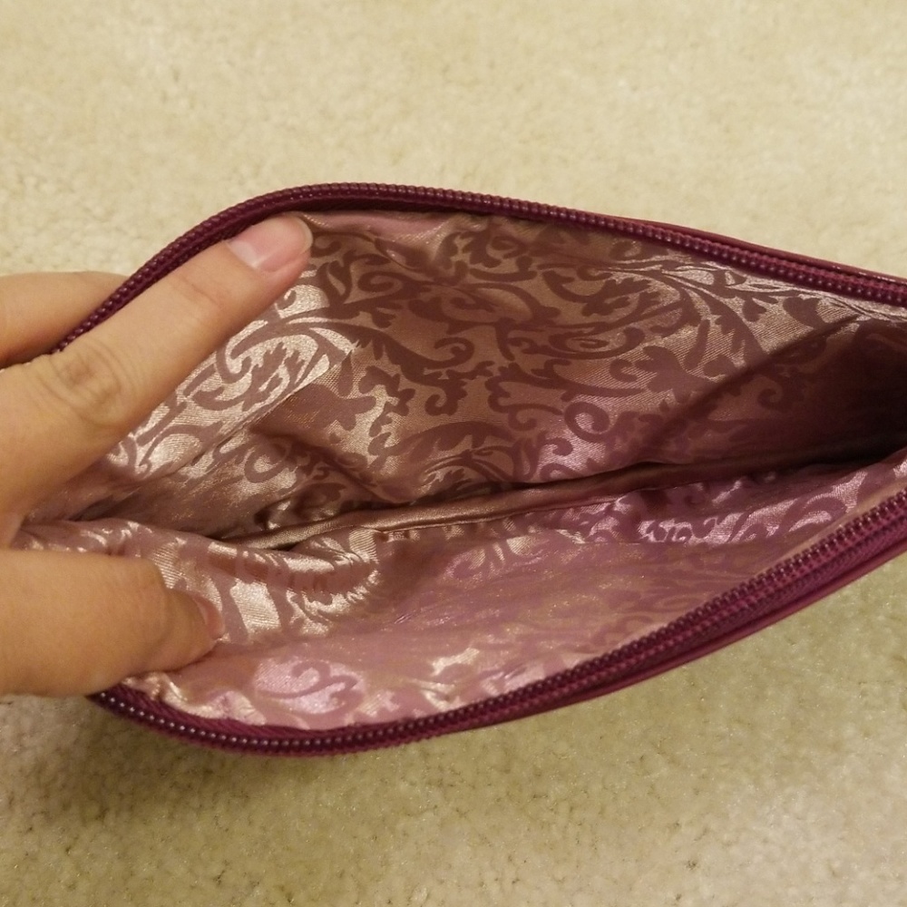 Purse - Picture 3 of 3